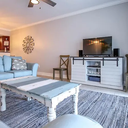 Cozy Courtyard Condo Stunning Gulf And Courtyard Views Sleeps 10